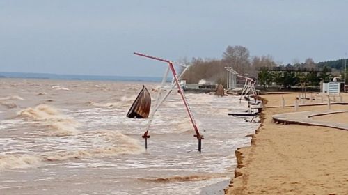 Неспокойно Камское море