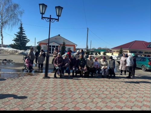 Лаеш районының Пәрәү авылы халкы язны күңелле каршы алды