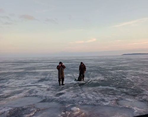 Весна наступила: лёд тонок — жизнь дорога