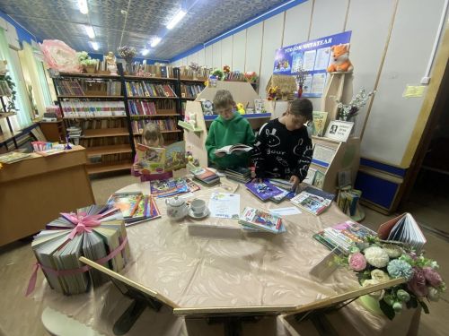 В Лаишевской библиотеке провели праздник семейного чтения