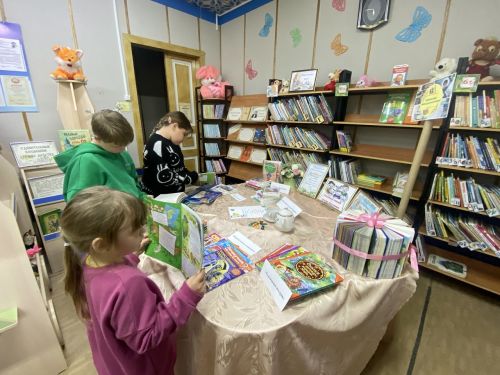 В Лаишевской библиотеке провели праздник семейного чтения