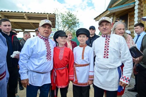 Обращение Раиса Республики Татарстан Р.Н. Минниханова по случаю проведения русского народного праздника Каравон