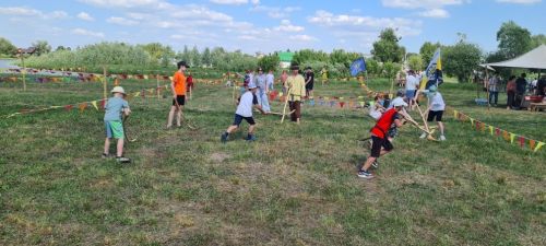 Гости Каравона могут попробовать свою молодецкую удаль