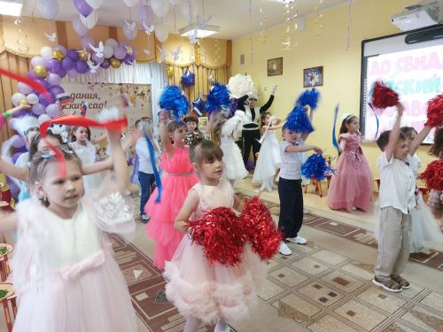 Выпускной в детском саду «Счастливый малыш»
