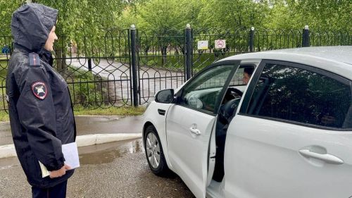 ЮЛ-ПАТРУЛЬ ХЕЗМӘТЕ РЕЙДЫ: БЕР СӘГАТЬ ЭЧЕНДӘ ҺӘР ИКЕНЧЕ МАШИНАДА — КАГЫЙДӘ БОЗУ.