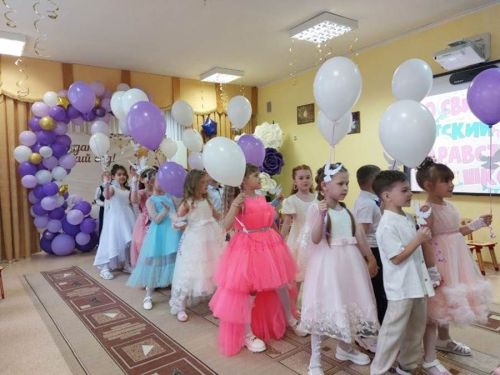 Хәерле юл сезгә, нәниләр! «Бәхетле нәни» бакчасында «Семицветики» төркеме канат кага!