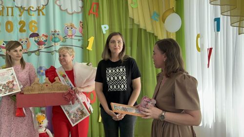 «Каенкай» балалар бакчасында чыгарылыш кичәсе: нәниләр зур тормышка беренче адым ясый!
