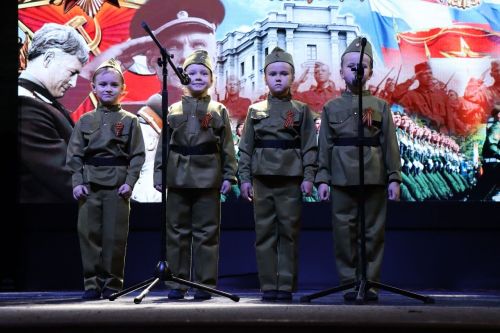 Гала-концерт «Салют Победы» собрал творческие коллективы Лаишевского района