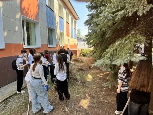 Субботник и патриотические акции в Столбищенской школе