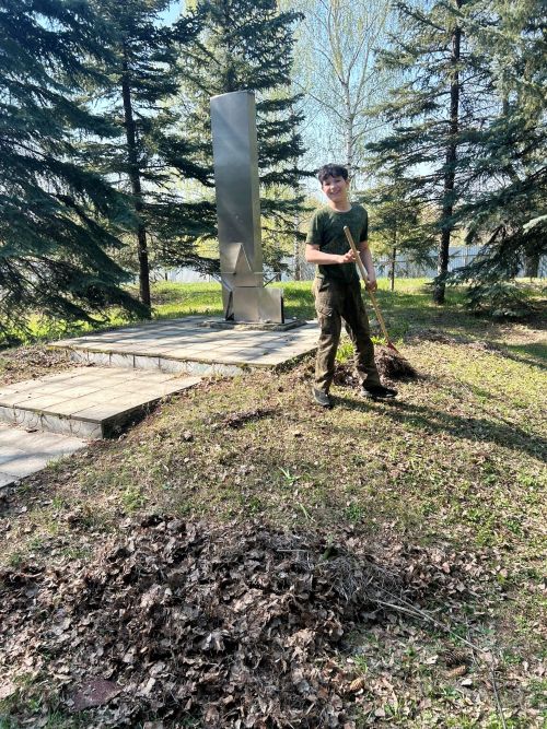 Субботник и патриотические акции в Столбищенской школе
