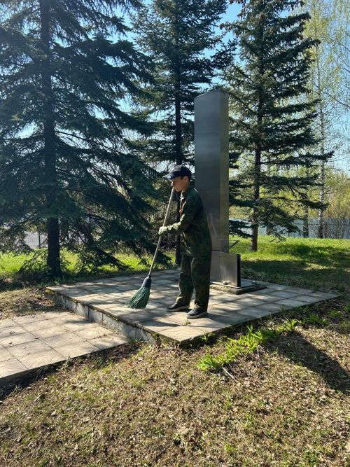 Субботник и патриотические акции в Столбищенской школе