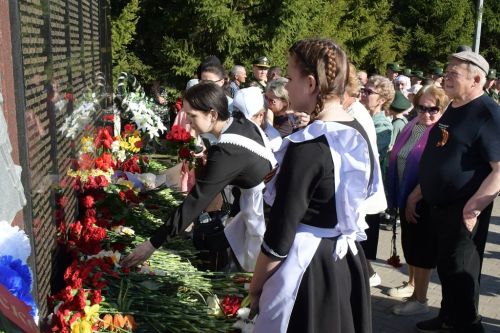 Минутой тишины почтили память героев-земляков