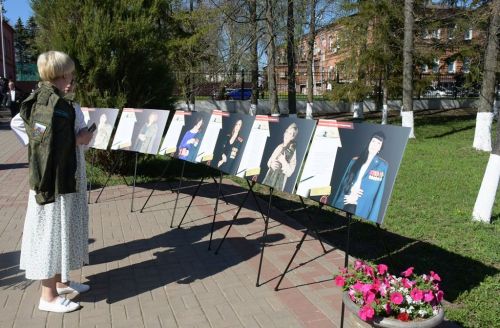 На памятнике героям спецоперации в Лаишево 195 имен
