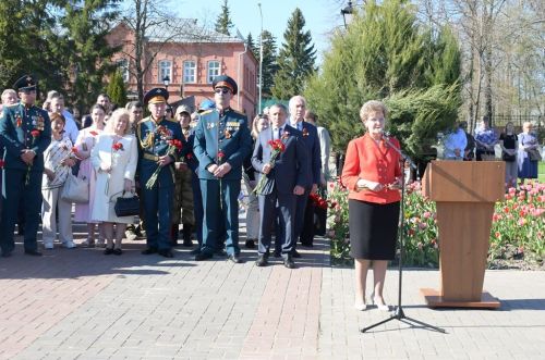 На памятнике героям спецоперации в Лаишево 195 имен