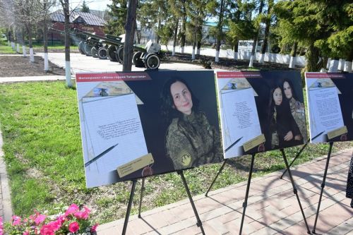 На памятнике героям спецоперации в Лаишево 195 имен