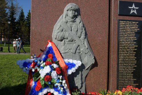 Минутой тишины почтили память героев-земляков