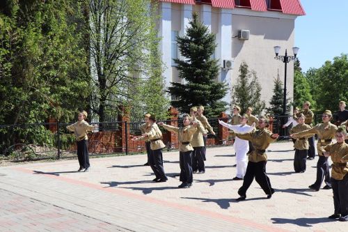 На лаишевской Соборной площади прошел праздничный концерт ко Дню Победы