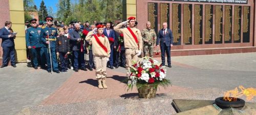 Лаешлылар Бөек Ватан сугышында һәлак булганнарны хөрмәтләп искә алдылар.