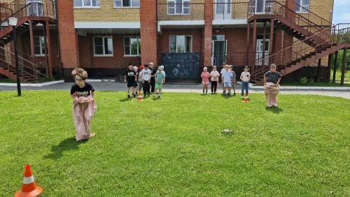В пришкольном лагере Лаишевского района весело отметили Сабантуй