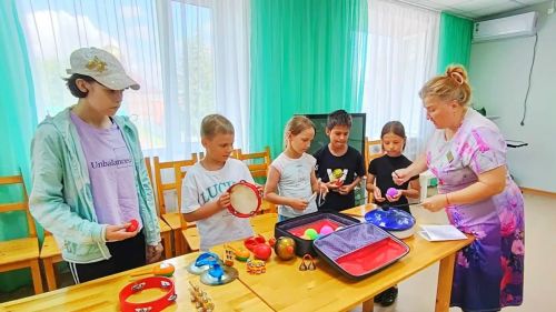 Лаишевские соцработники применяют музыкотерапию в работе с подростками