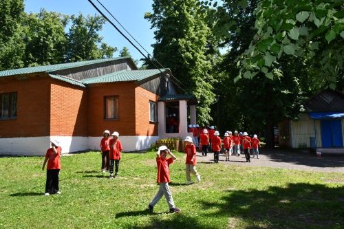 В лагере «Липки» открылась первая смена