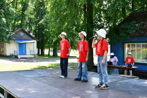 В лагере «Липки» открылась первая смена