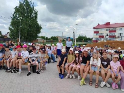 Лаешта балаларны юл хәрәкәте кагыйдәләренә өйрәттеләр