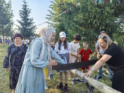 Татар Янтыгы гөрләде: Сабантуй кунакларны зур авыл түгәрәгенә берләштерде