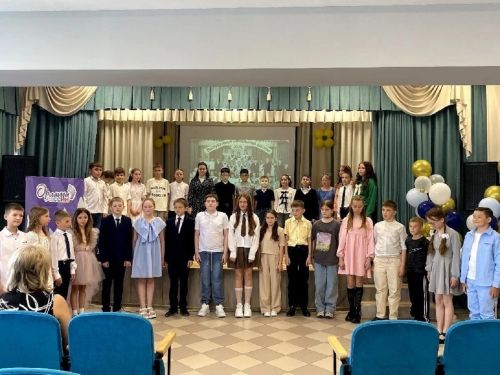 Лаишевские четвероклассники простились с начальной школой