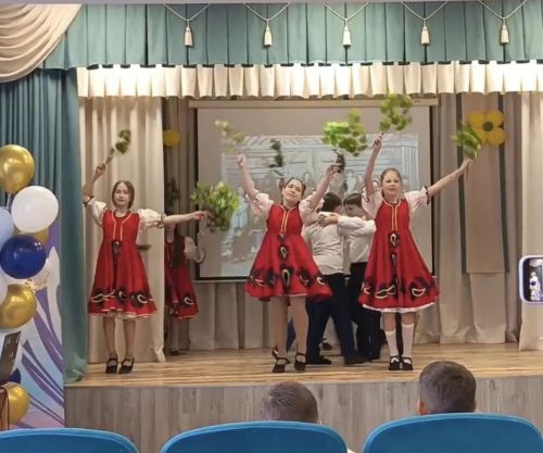 Лаишевские четвероклассники простились с начальной школой