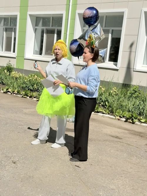 Комлы-Ковал мәктәбенең мәктәп яны лагере: җәйнең онытылмаслык беренче бәйрәме