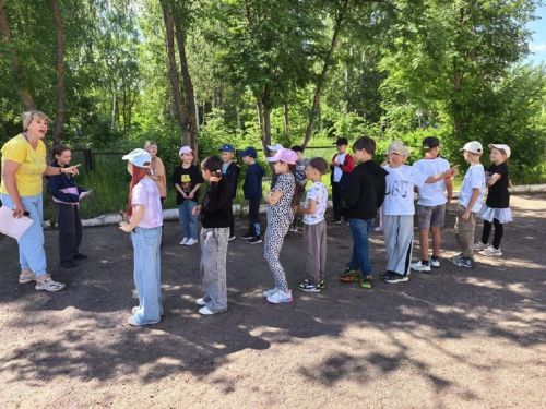 Бию марафоны һәм «Балачак төсләре»: Лаеш районы мәктәп яны лагерьләренең көндәлек тормышы ничек үтә