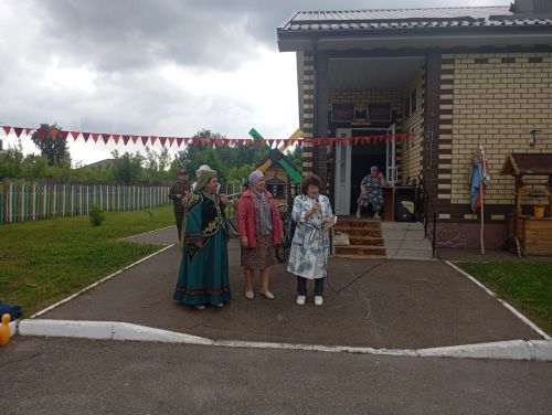 Балачак бәйрәме: Татар Сараланында уен-көлке һәм балалар сабантуе