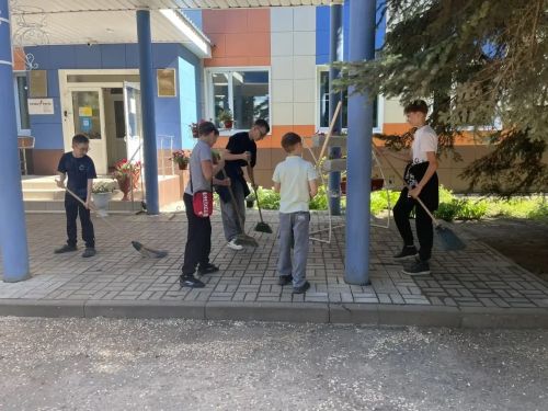 В Лаишевском районе начал работу лагерь труда и отдыха «Юность»