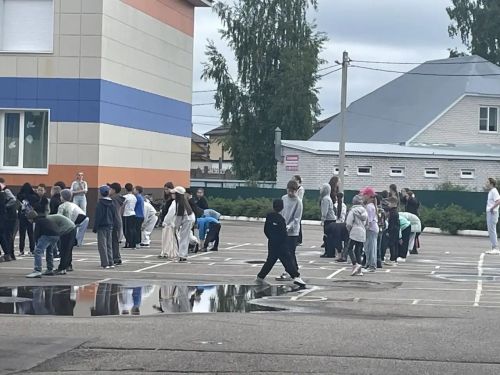 В Лаишевском районе начал работу лагерь труда и отдыха «Юность»