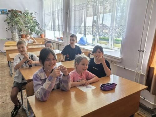 Танцы, музыка и дружба: как отдыхают дети в пришкольных лагерях Лаишевского района