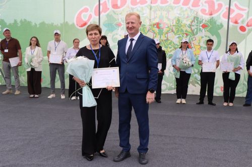 Глава Лаишевского района вручил награды лучшим работникам сельского хозяйства