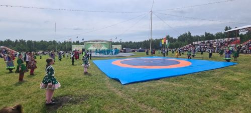 Лаишевский Сабантуй 2026 года торжественно открылся