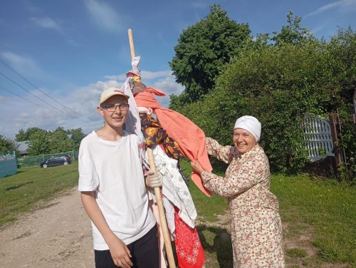 Милли рух һәм бердәмлек бәйрәме: Татар Сараланында Сабантуй бүләкләре җыелды!