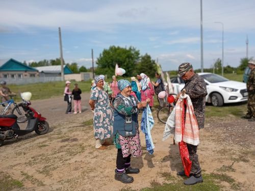 Милли рух һәм бердәмлек бәйрәме: Татар Сараланында Сабантуй бүләкләре җыелды!