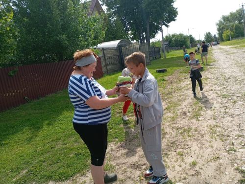 Милли рух һәм бердәмлек бәйрәме: Татар Сараланында Сабантуй бүләкләре җыелды!
