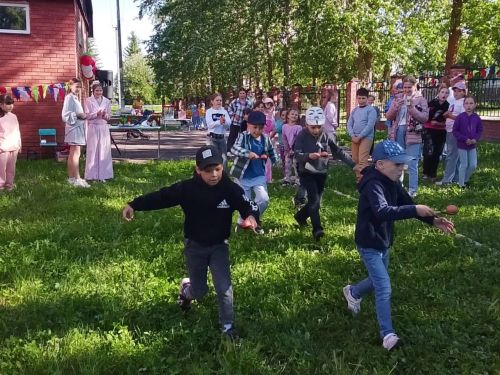 В селе Среднее Девятово Лаишевского района провели яркий детский Сабантуй