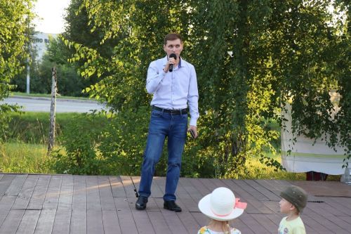 Усад авылы халкы престол бәйрәмен билгеләп үтте