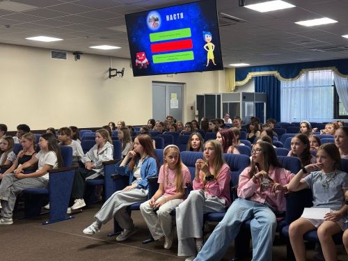 Сто подростков учились и продвигать контент в Лаишевском районе