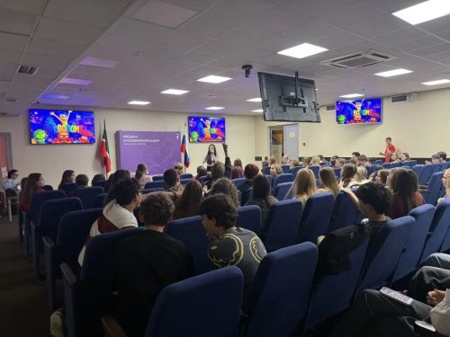 Сто подростков учились и продвигать контент в Лаишевском районе