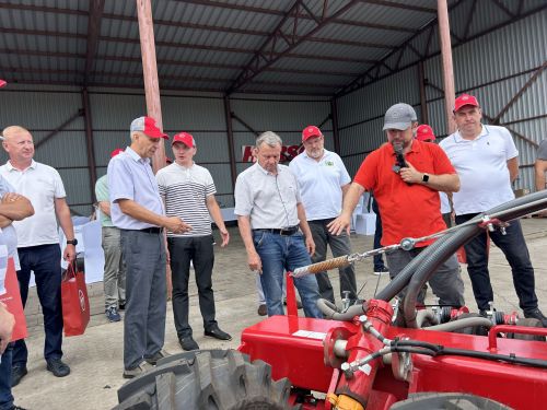 В Бутырях прошёл День поля HORSCH: современные технологии для эффективного земледелия