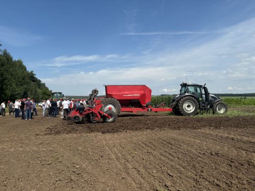 В Бутырях прошёл День поля HORSCH: современные технологии для эффективного земледелия