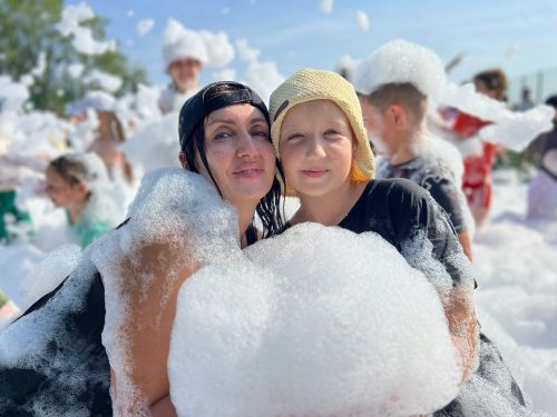 Лаишевский лагерь «Липки» накрыла настоящая пенная волна