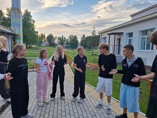 Татарстанские юнармейцы тренируются и отдыхают в Лаишеве