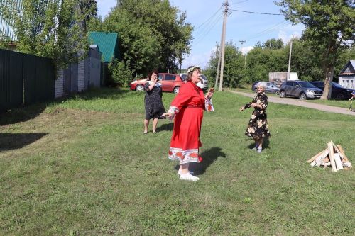 Тетеево авылы халкы престол бәйрәмен гөрләтте